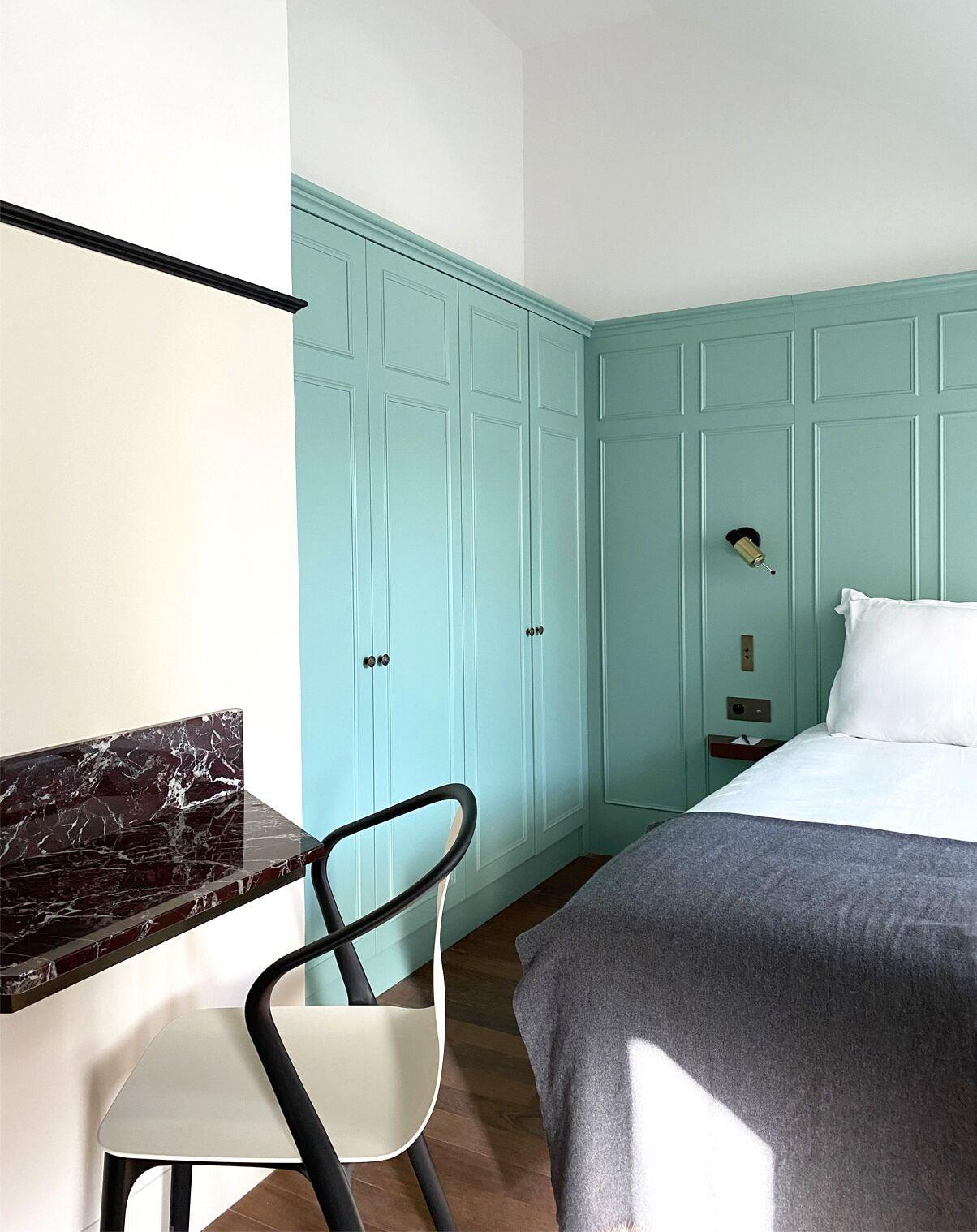 New Lafayette Paris