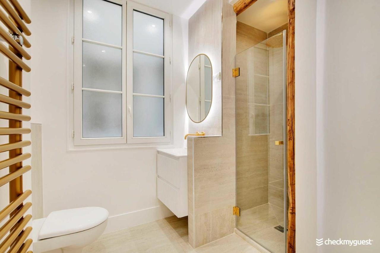 Modern - 2p - Opera Garnier Apartment Paris