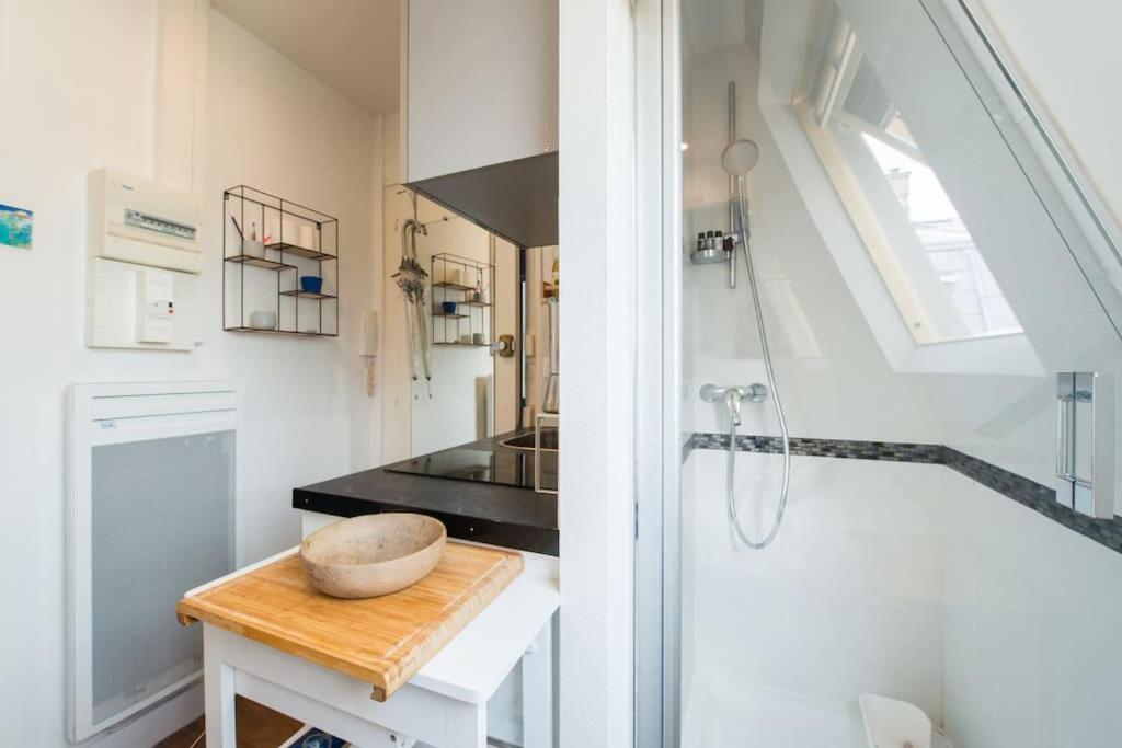 Cosy Studio Near Montmartre Apartment