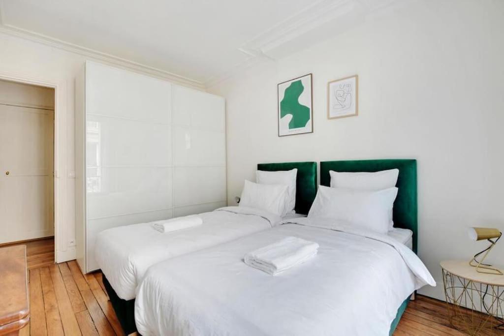 Elegant Parisian Flat - Monceau Apartamento