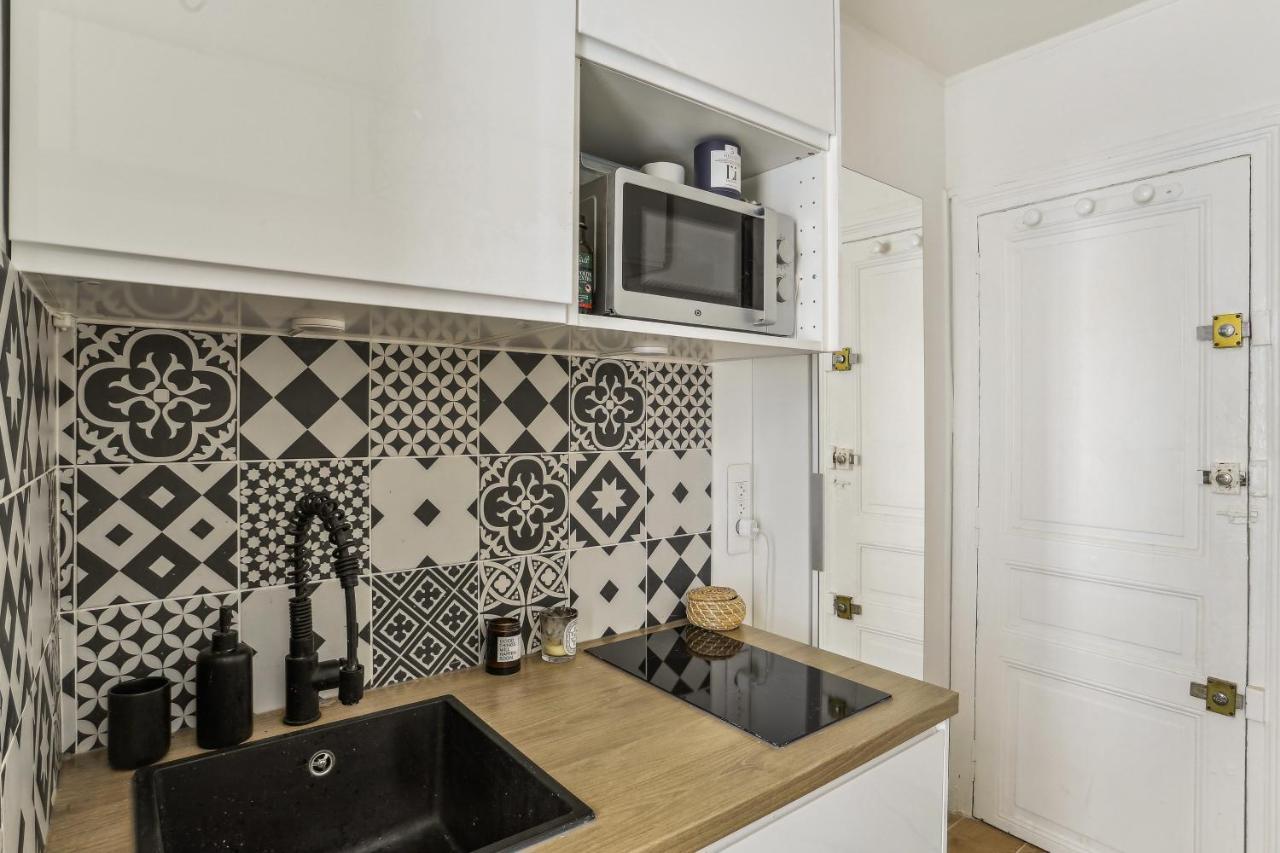Apartamento Small Comfortable Near Eiffel Tower