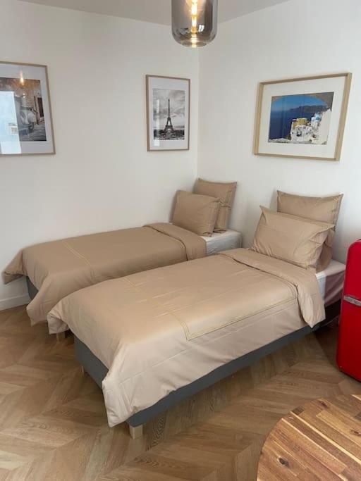The Place To Be In Apartment Paris