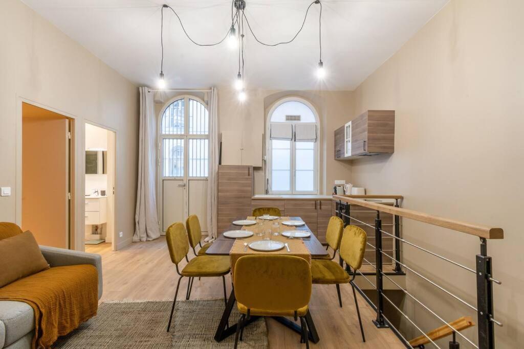 Nouveau - Designer - 6p Apartamento