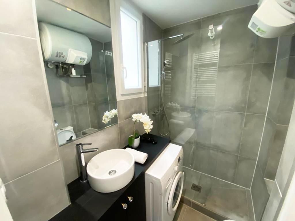 Studio Lumineux Et Bien Equipe A 15 - 2p - Flat-guest Apartamento *