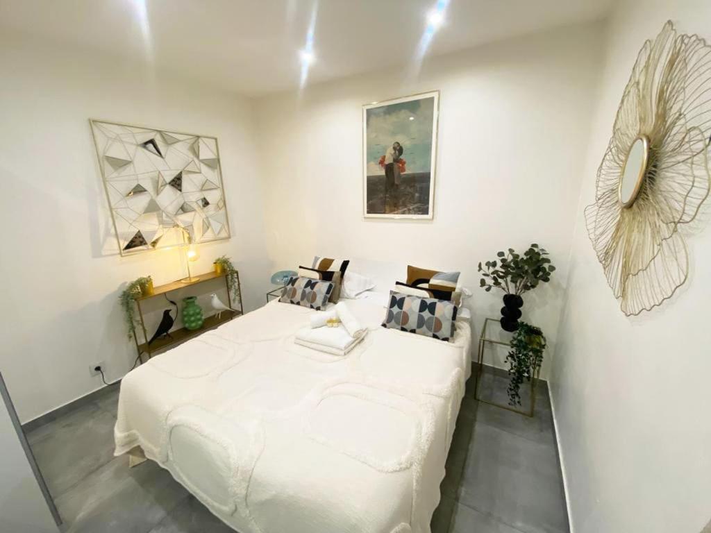 Studio Lumineux Et Bien Equipe A 15 - 2p - Flat-guest Apartamento *