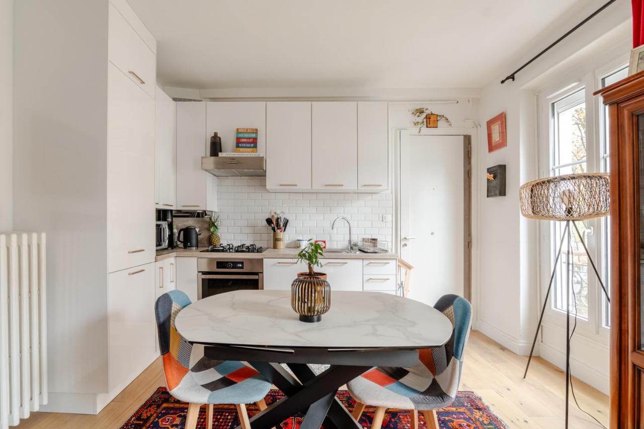 Veeve - Swan's Nest Paris