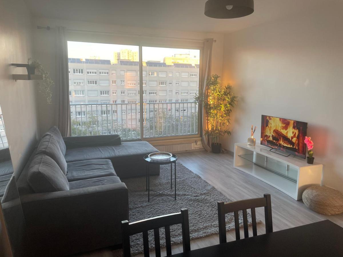 2 Bedroom In Middle Of Apartamento Paris