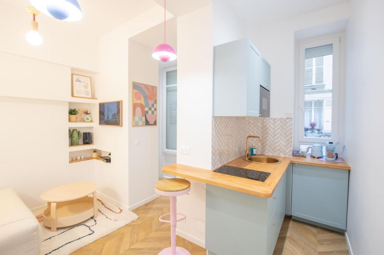Studio_ Champs-elysees Apartment