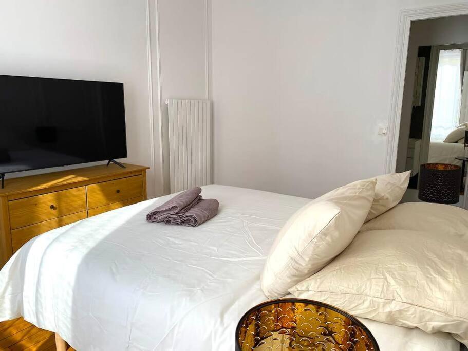 Mytripinparis - Large And Sunbathed 1br - Close To The Eiffel Tower