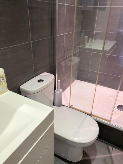 Mytripinparis - Large And Sunbathed 1br - Close To The Eiffel Tower Apartment *