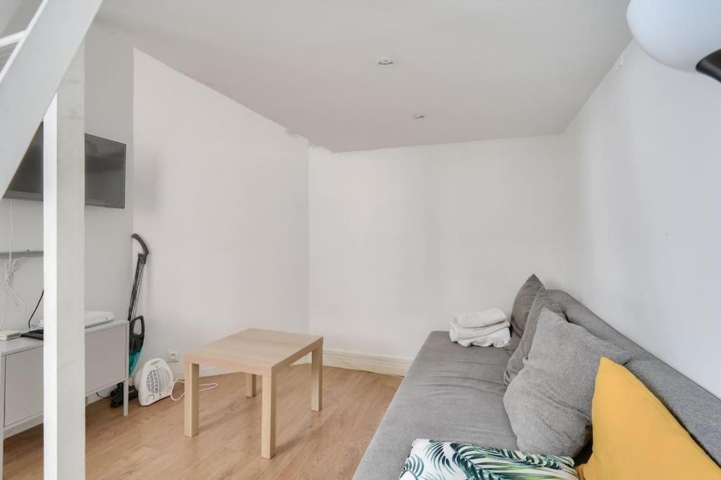 Apartment Cosy A 2mn A Pied Du Metro Maraichers Paris