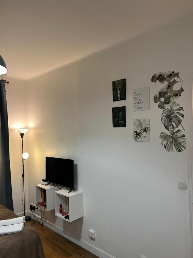 Cosy Studio With Terrace Retreat - Mp52a Paris