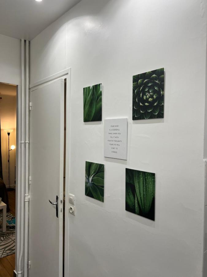 Cosy Studio With Terrace Retreat - Mp52a Appartement Paris