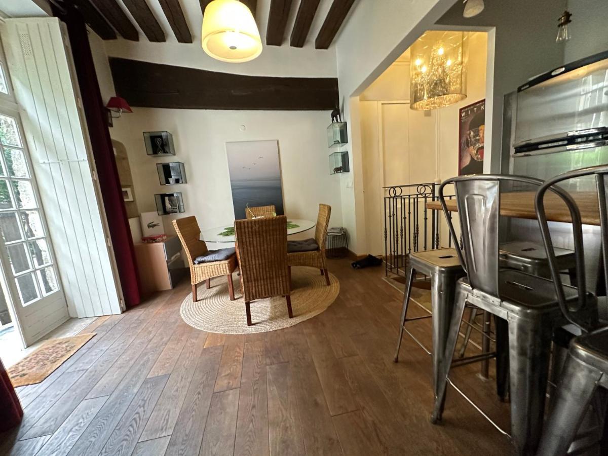 Exclusif Quartier Latin Avec Jardin, Charme Fou ! * Paris
