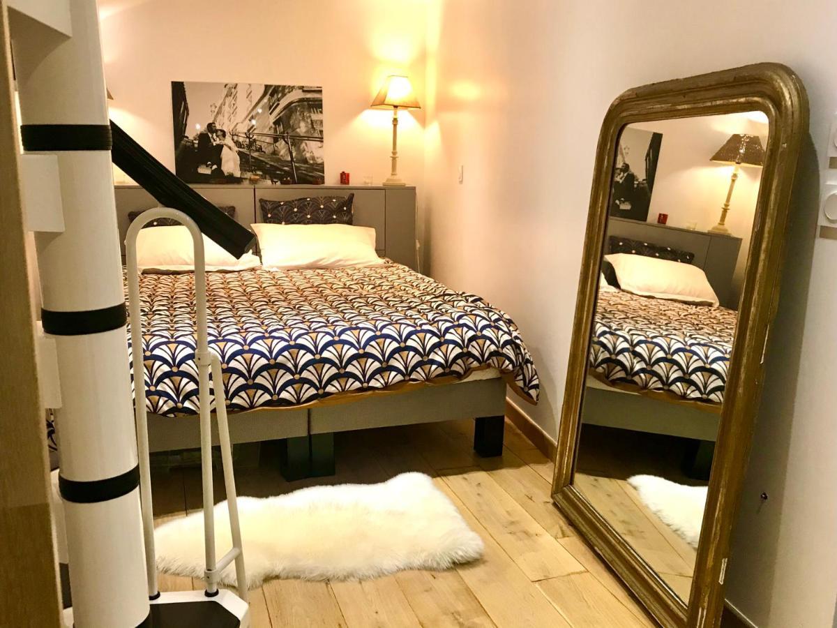 Apartment Adorable Souplex Batignolles Paris