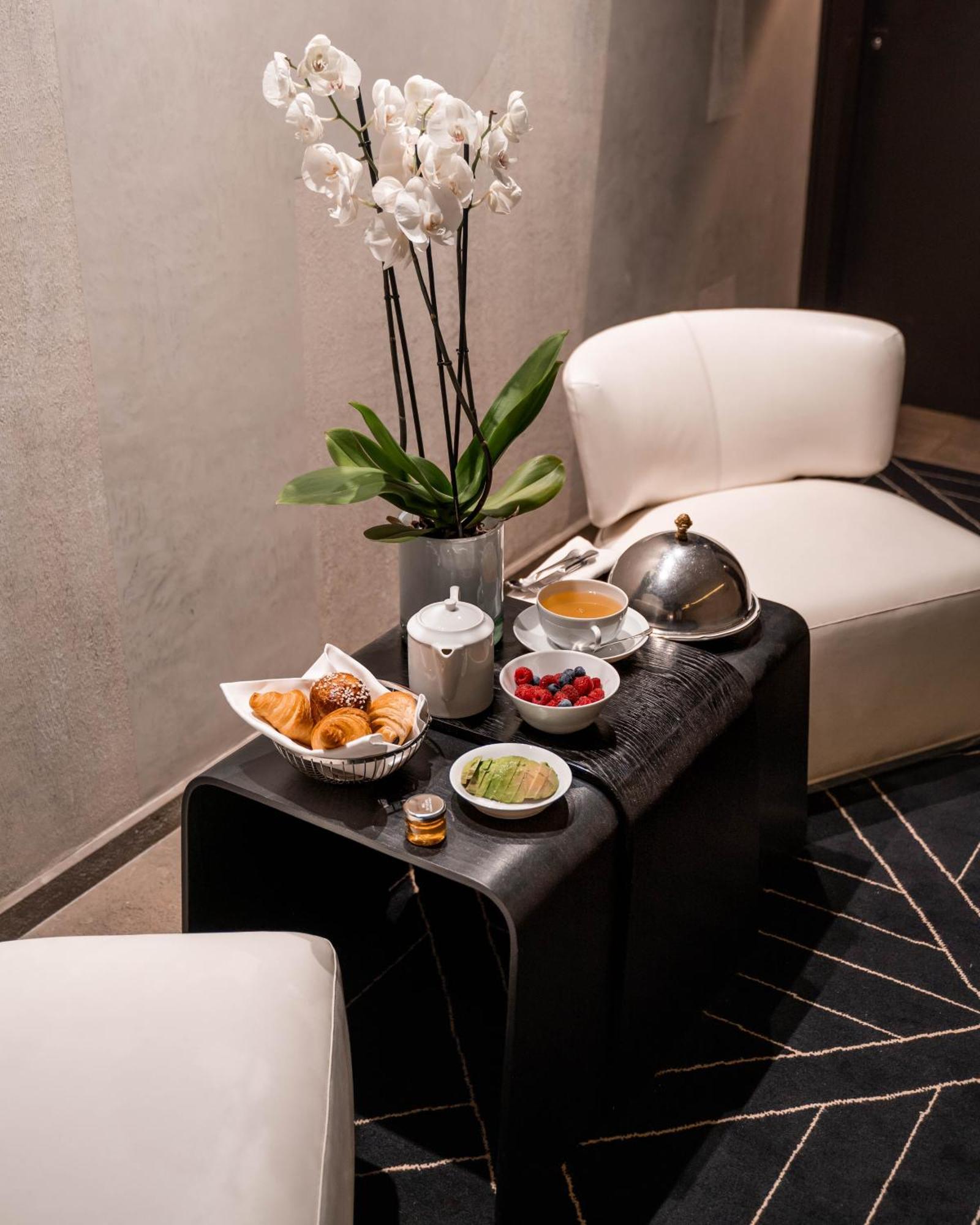 Le Pavillon De La Reine & Spa, Place Des Vosges 5* Paris