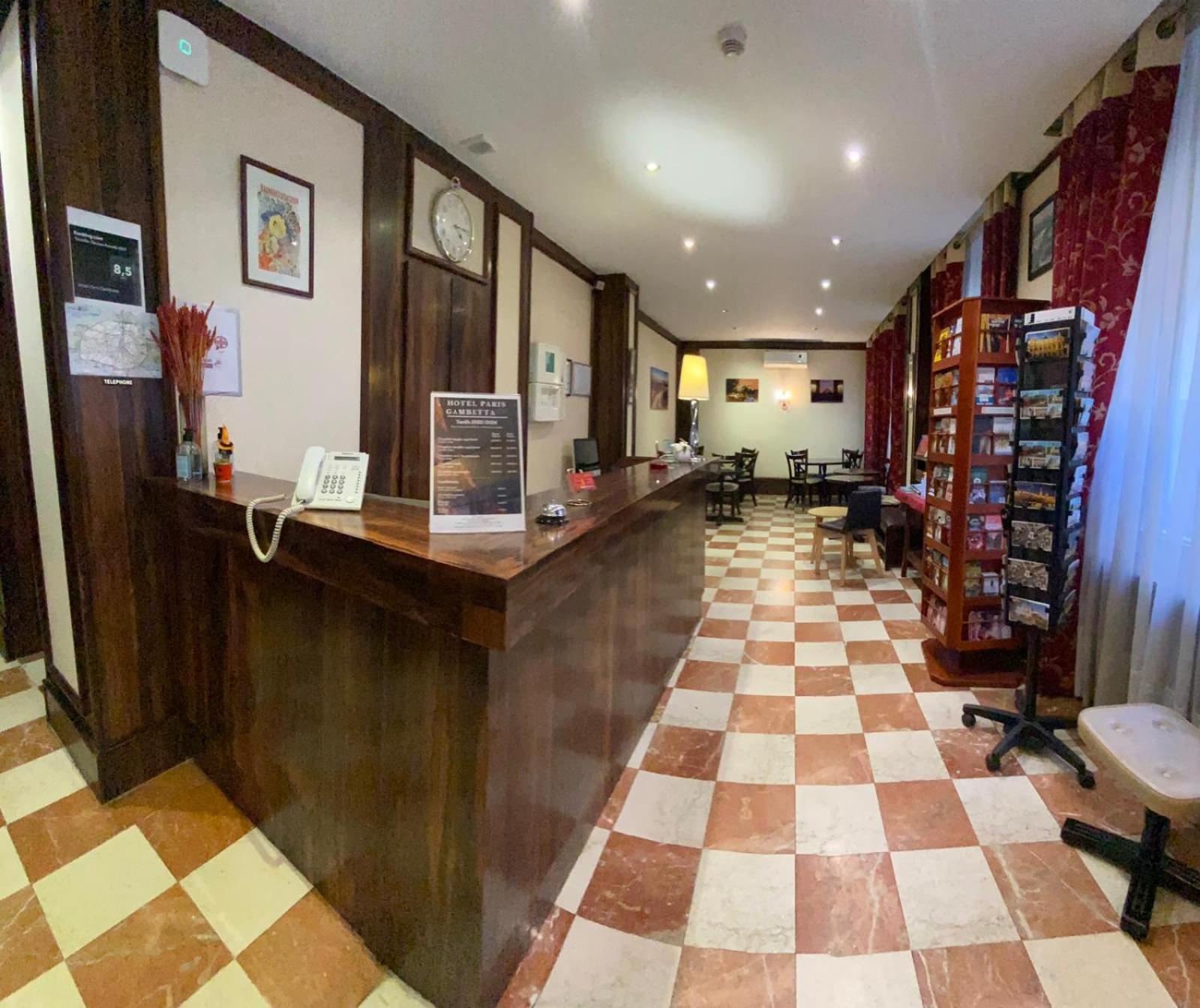 Hotel Gambetta Paris