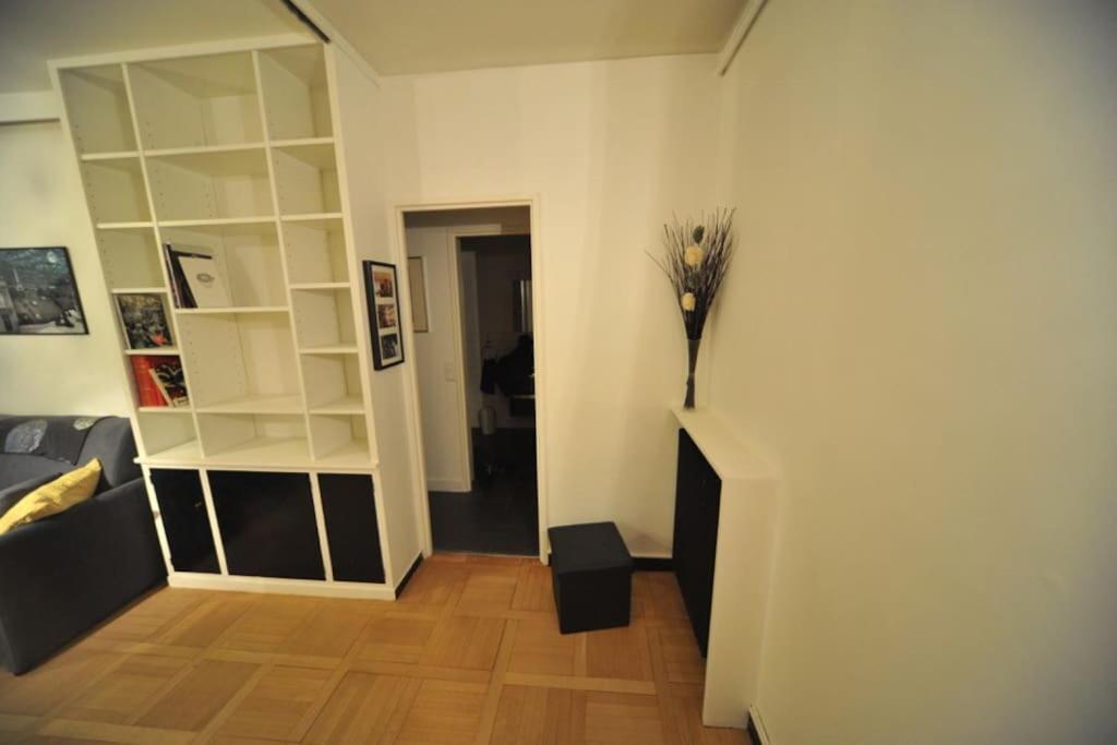 16 -near Champs-elysees 75m2 Appartement Paris