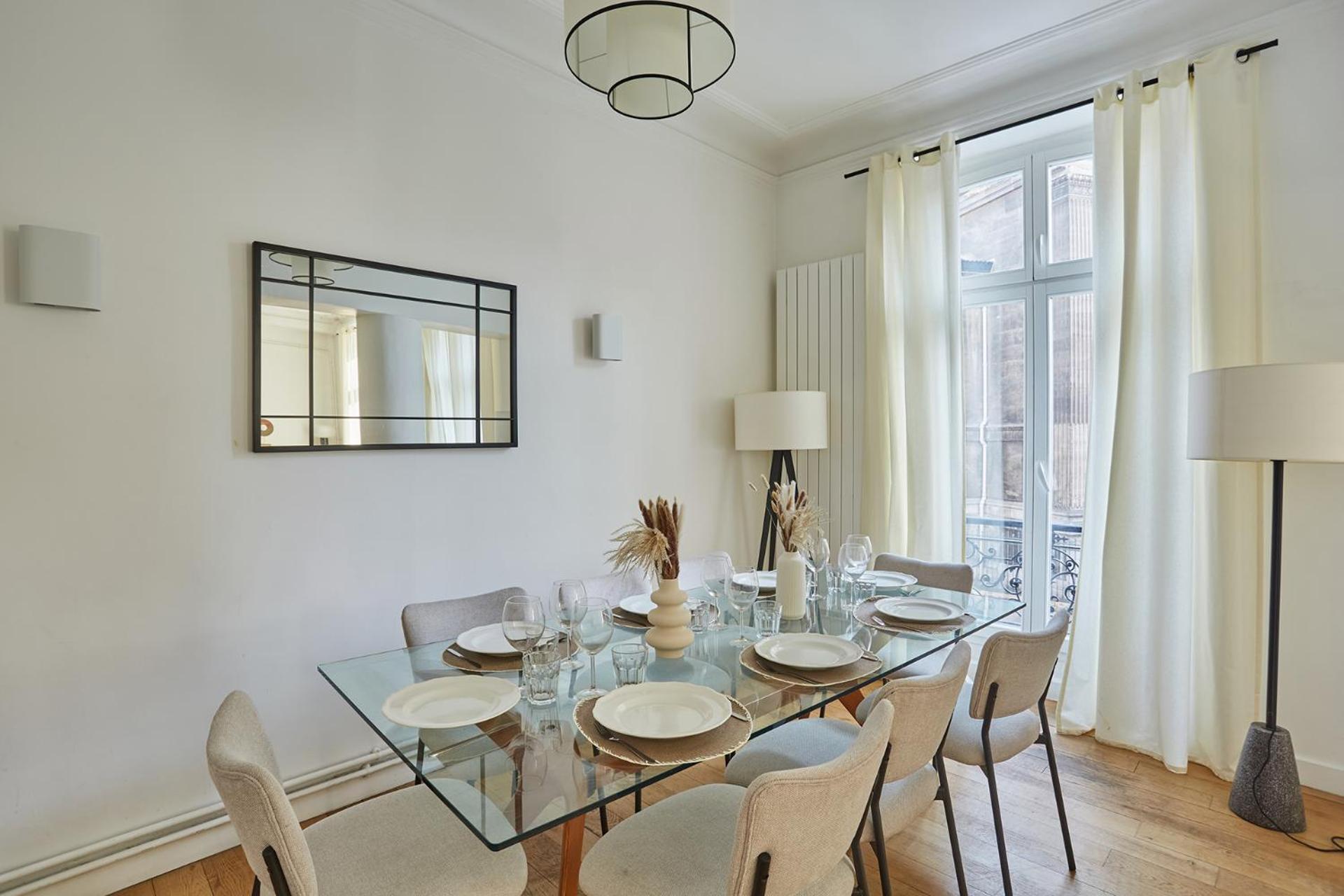 Center Of Montmartre By Prestige Apartment