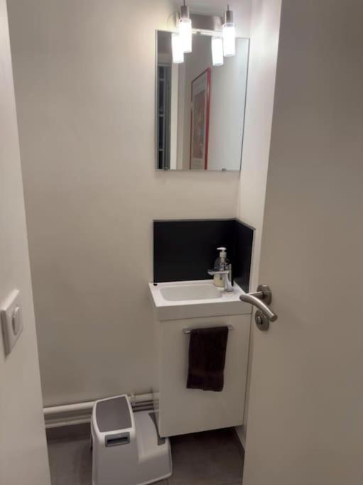 Amazing Flat Near Parc Monceau Paris