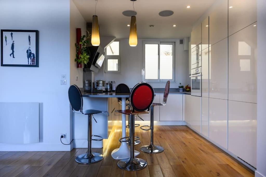 Apartment Amazing Flat Near Parc Monceau Paris