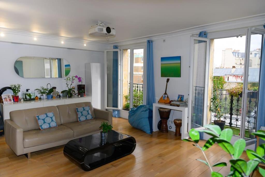 Amazing Flat Near Parc Monceau Paris