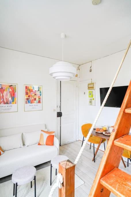Apartment Proche Mairie Du 14e Arrondissement - Iii