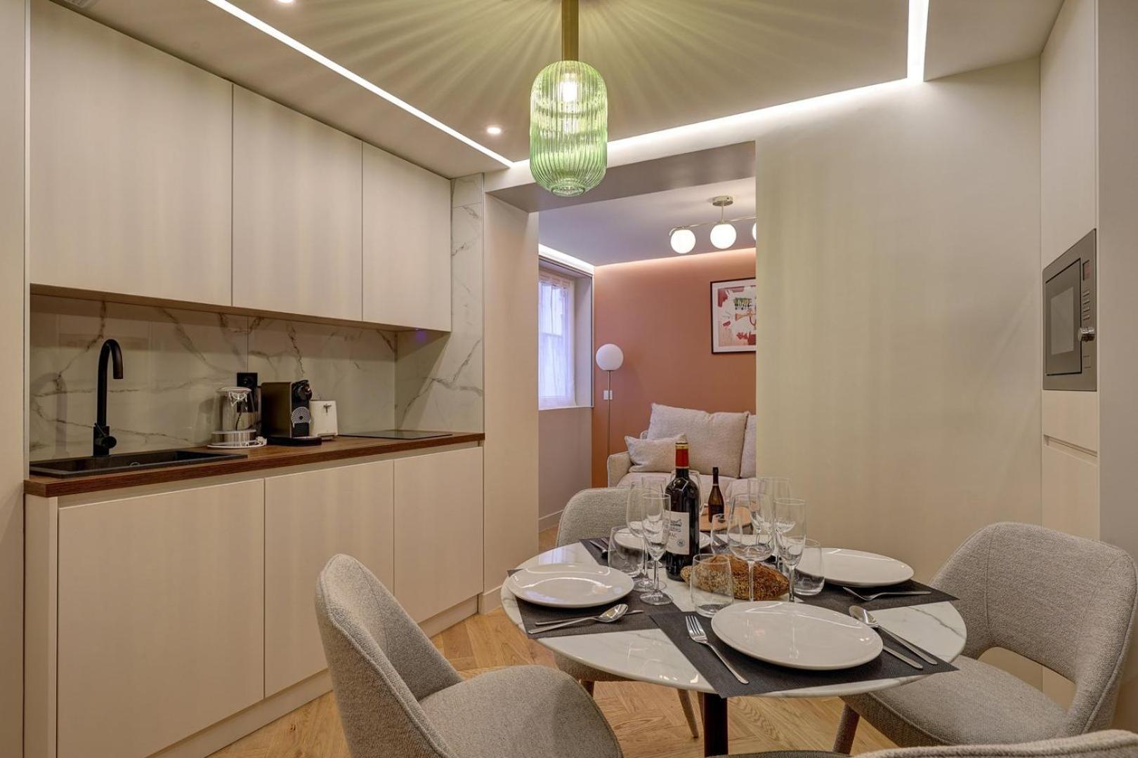 367 Fondary 1 - Superb In * Paris