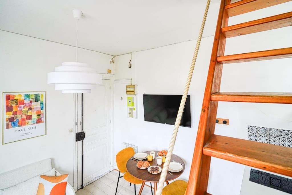 Apartment Proche Mairie Du 14e Arrondissement - Iii