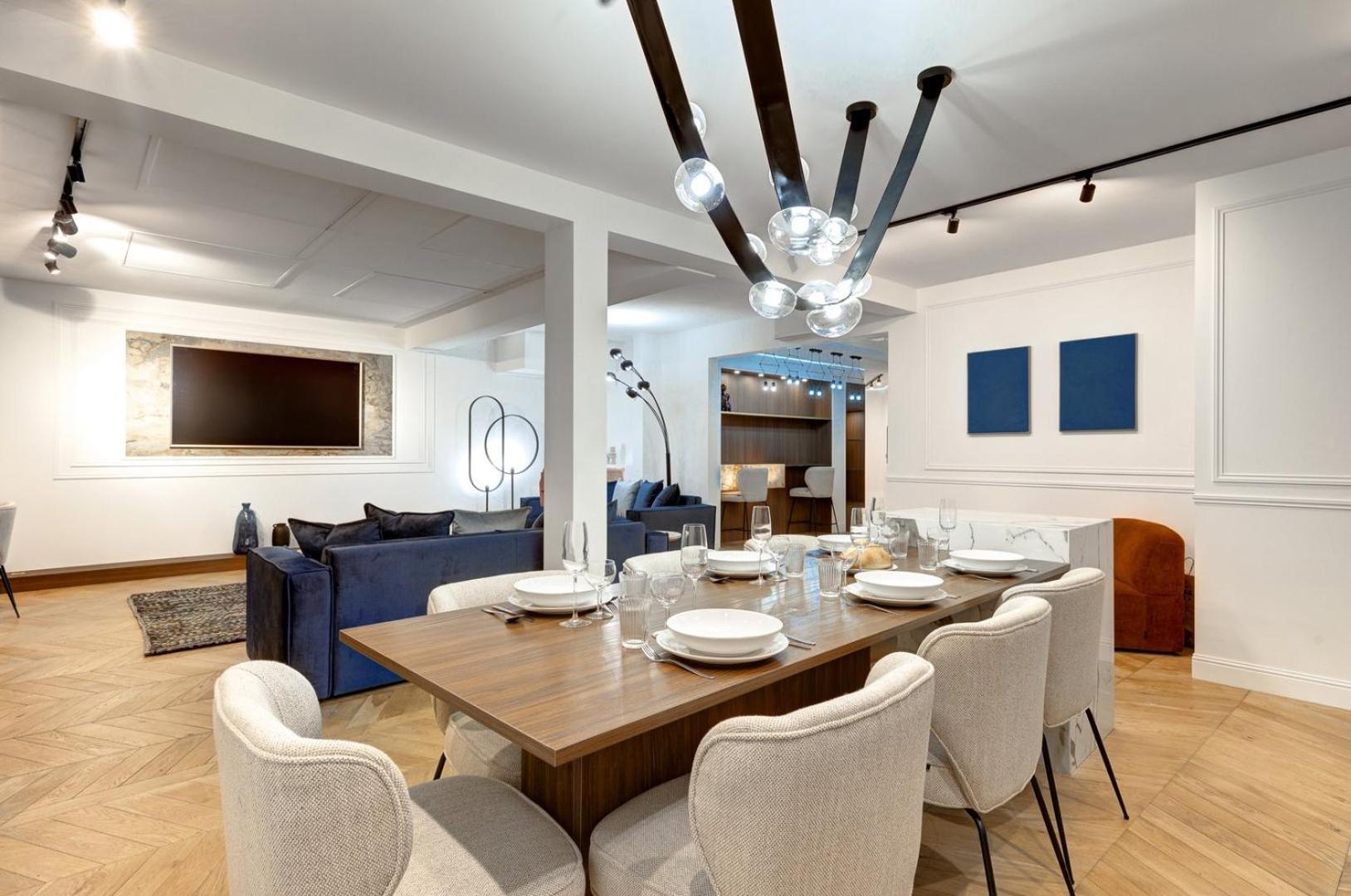 171 Beethoven - Superbe Parisien Apartment Paris