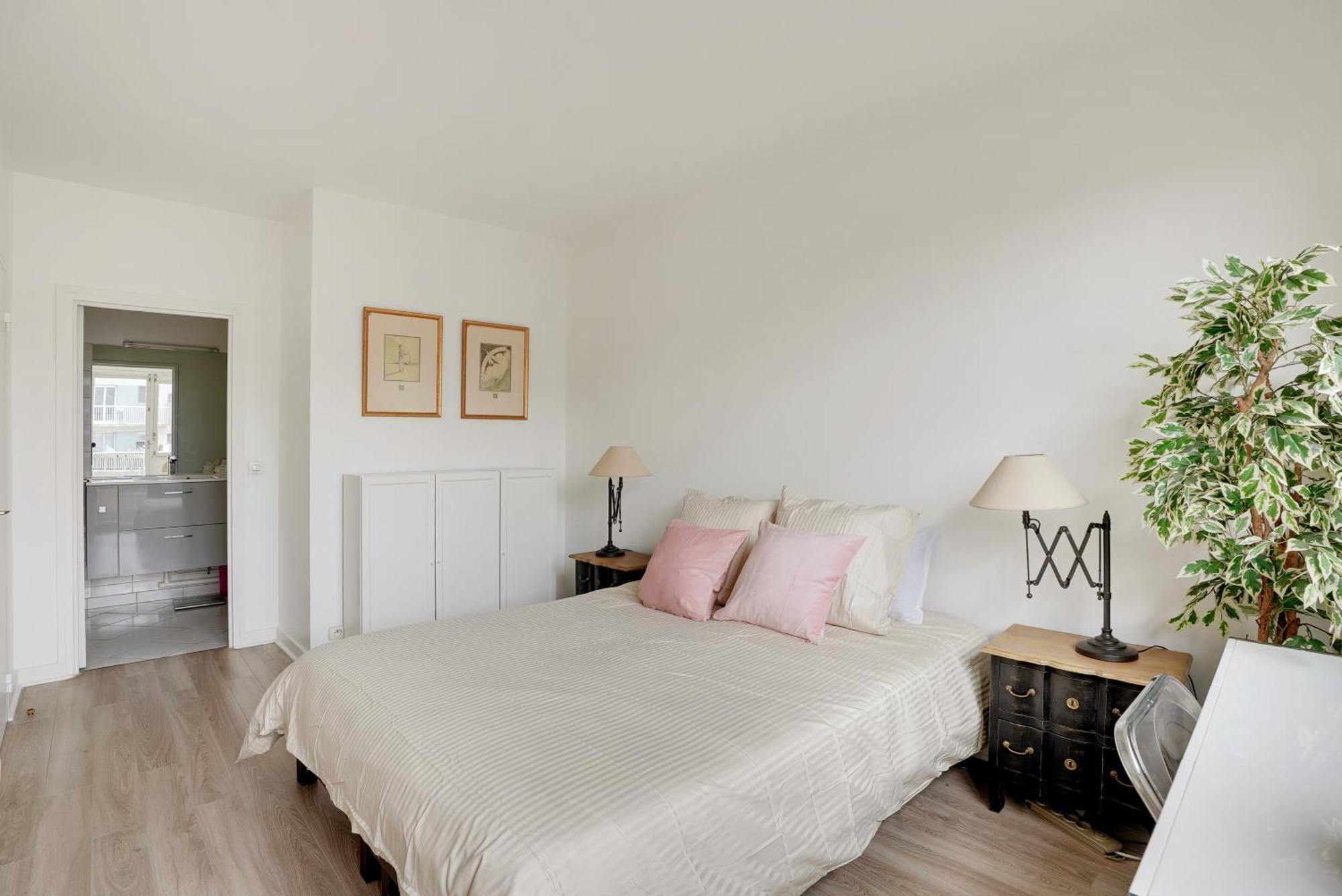 Champs De Mars - Suffren Apartment