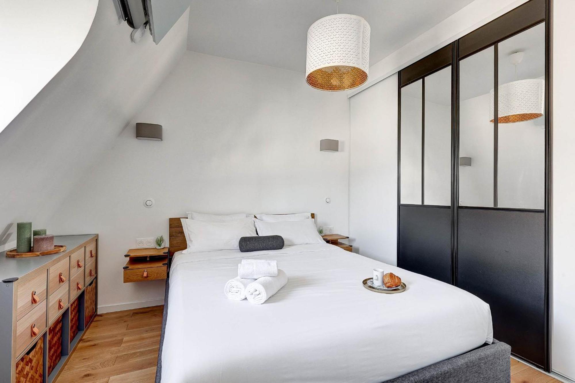 Apartment 1br Champs-elysees - Cityapartmentstay *
