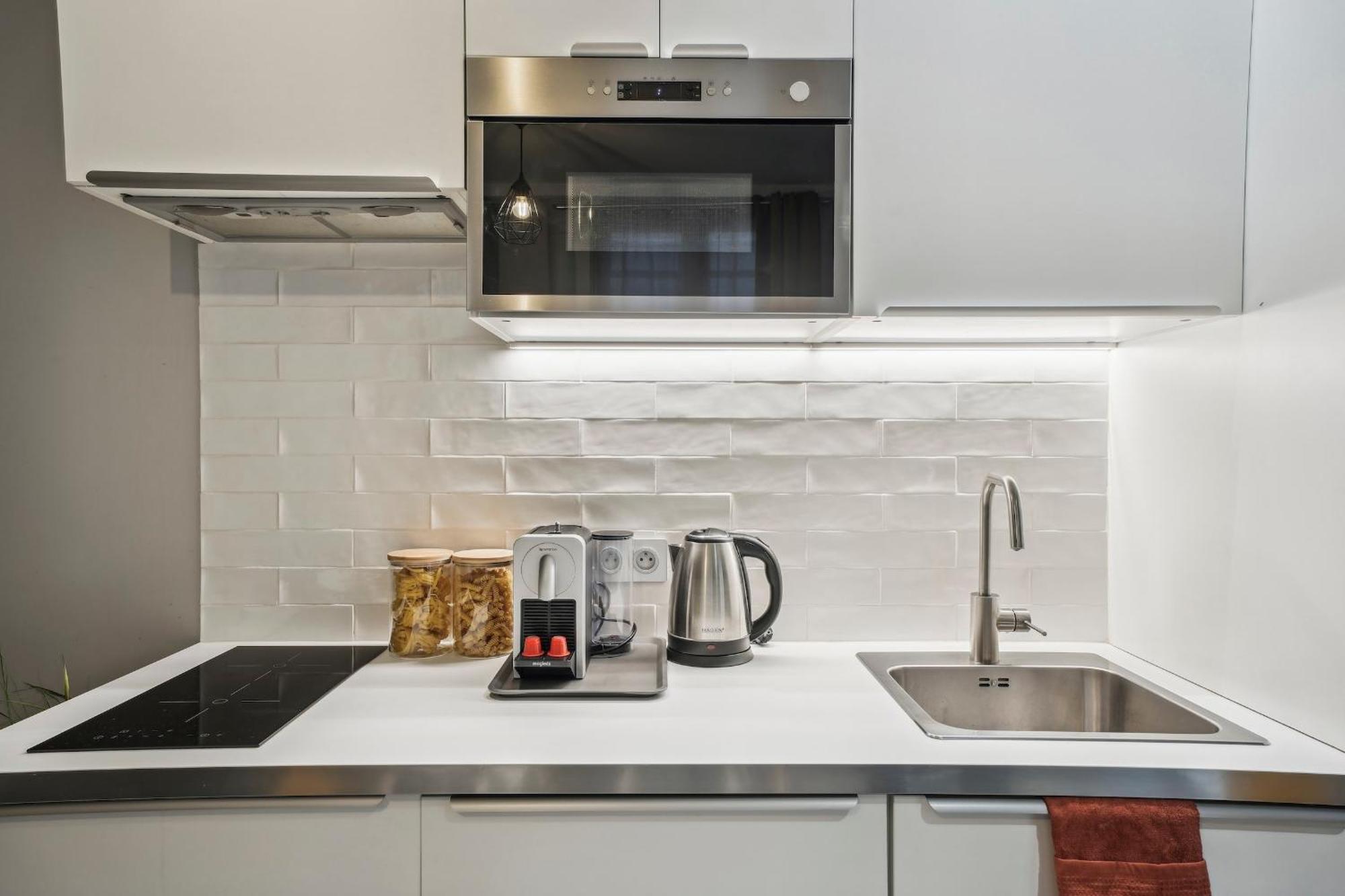 Appartement Eiffel & Invalides - Cityapartmentstay Paris