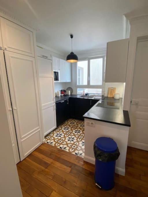 Apartment Plein Coeur Quartier Montorgueil Paris