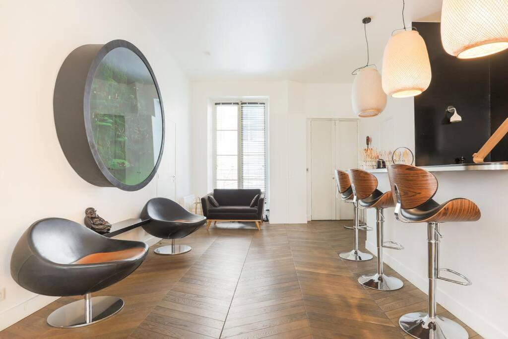 Amazing Premium Flat, Fantastic Location, 1290 Sqf Appartement *