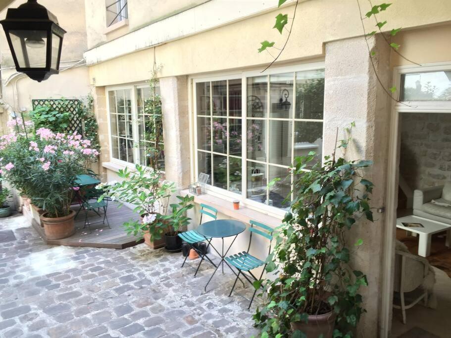 Duplex Sur 2 Etages - Le Marais - Centre Paris