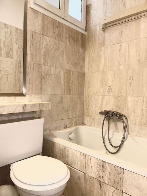 Apartment Duplex Sur 2 Etages - Le Marais - Centre Paris