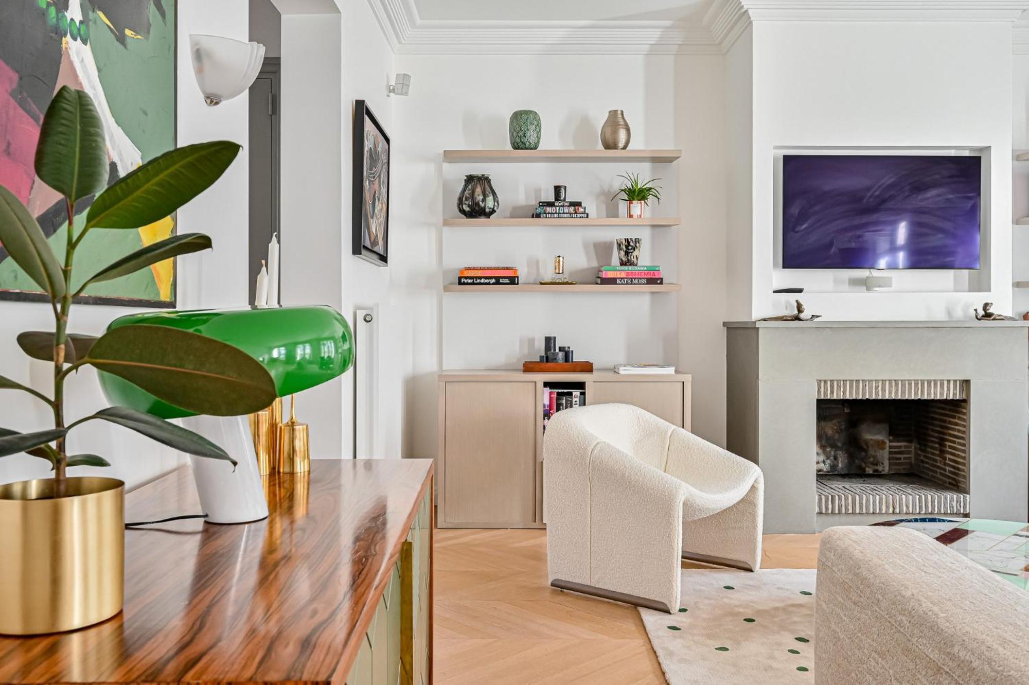 Apartment Gorgeous Eiffel Tower - Champs Elysees