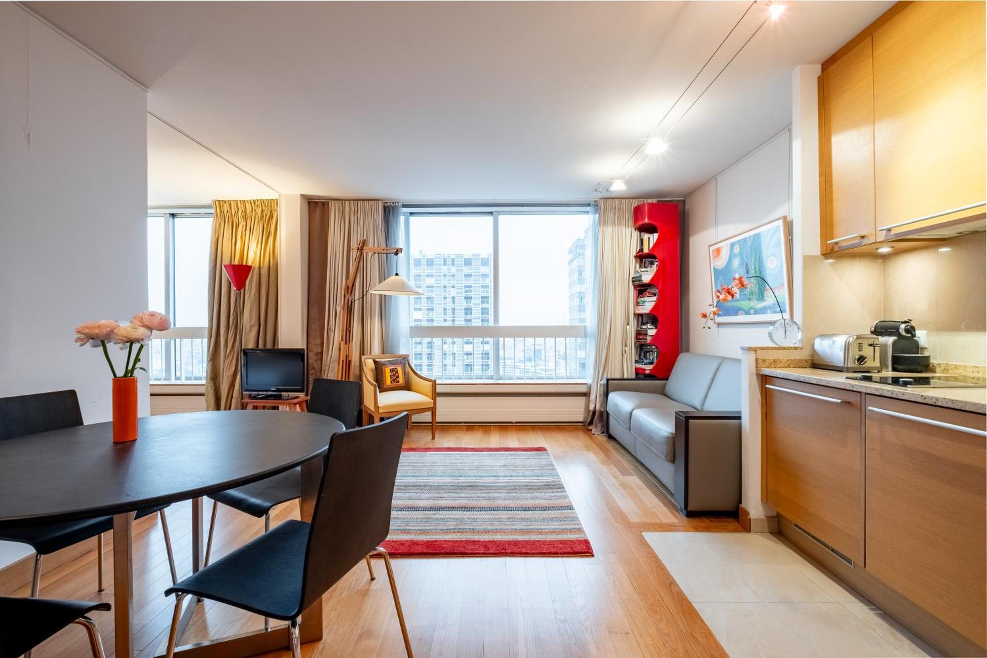 Veeve - Eiffel Skies Apartment *