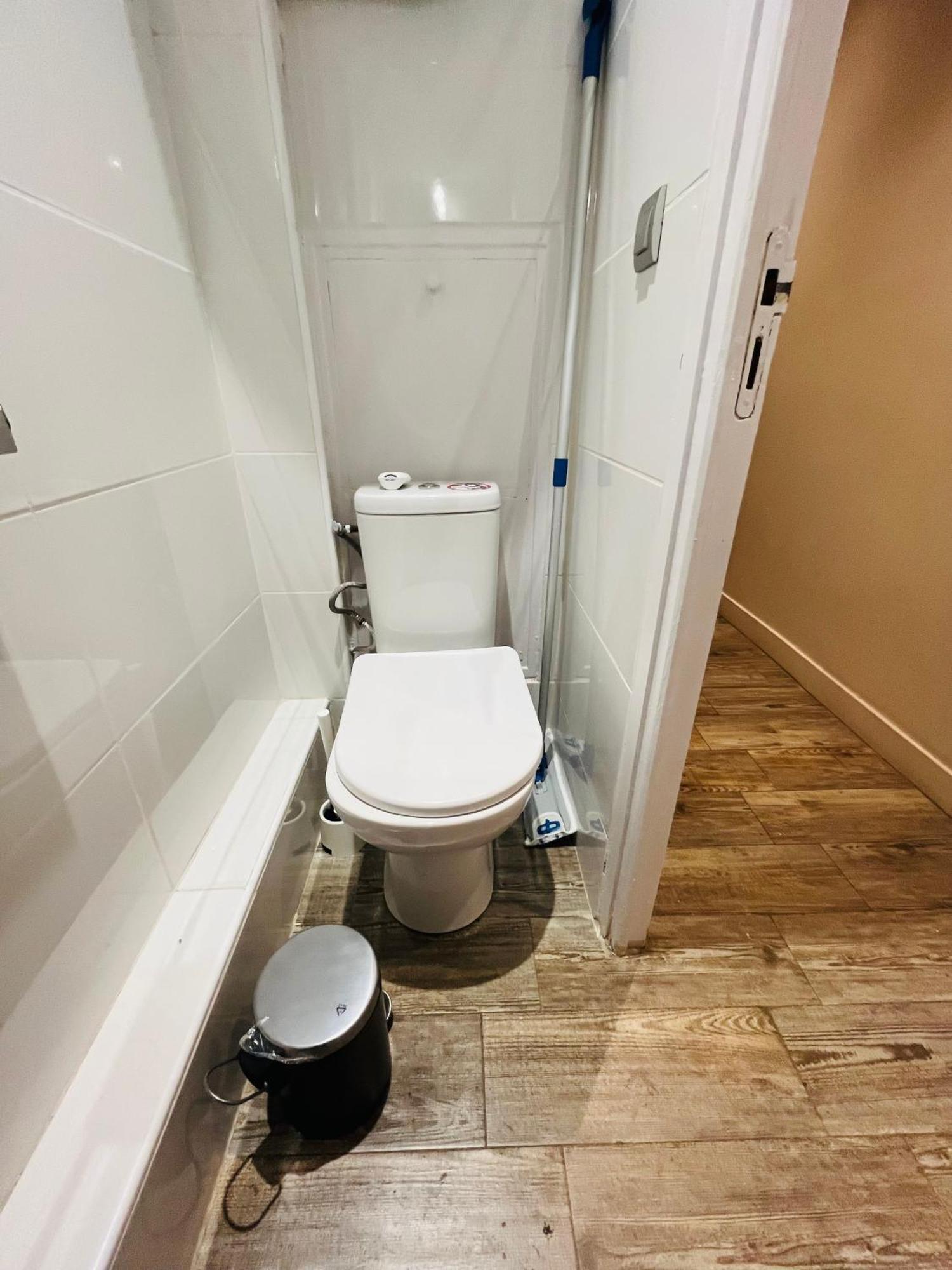 Appartement Flat 5 Mins Tour Eiffel Et Champ De Mars Paris