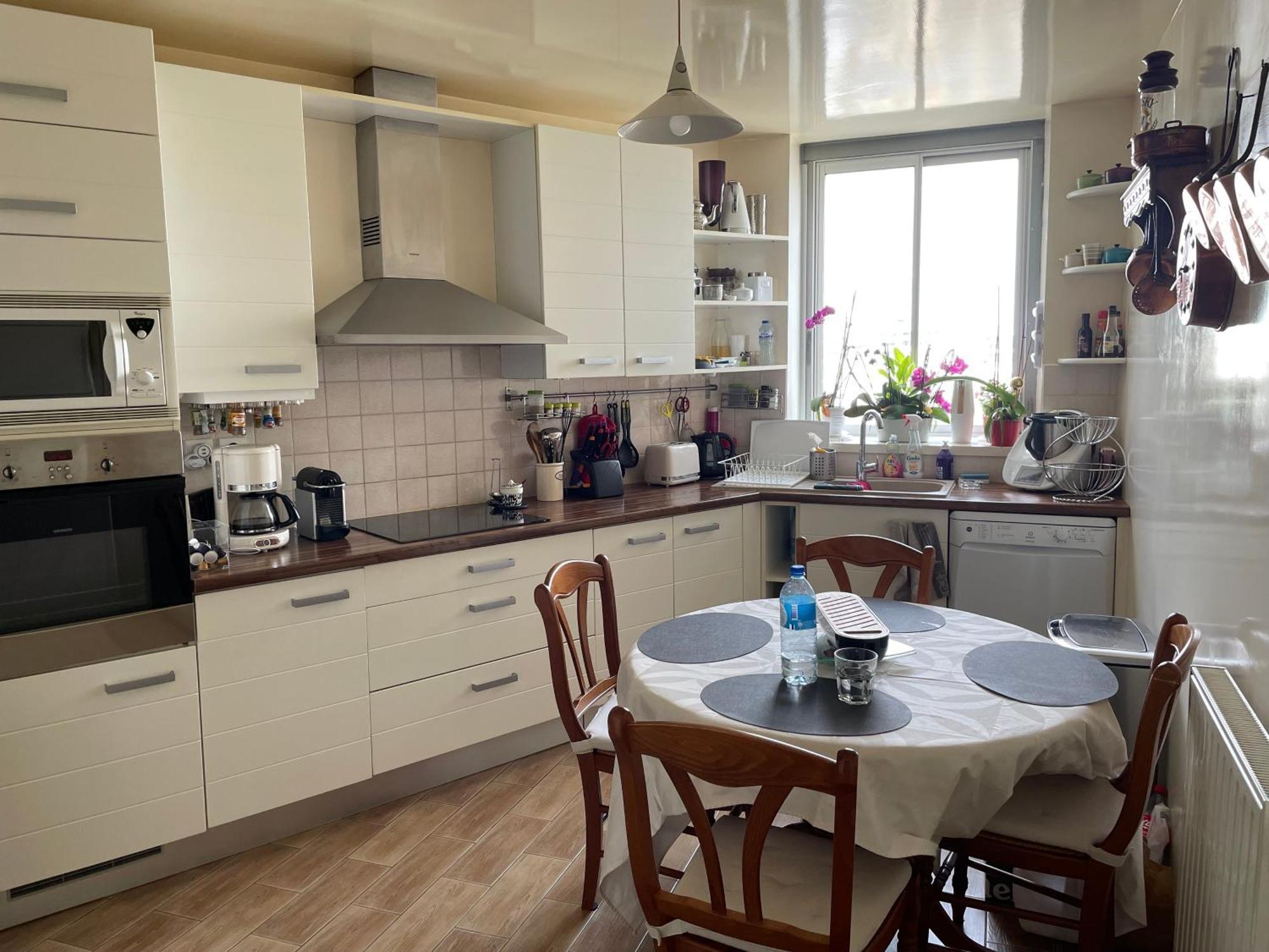 Avec Salle De Bain A Partager - Homestay *