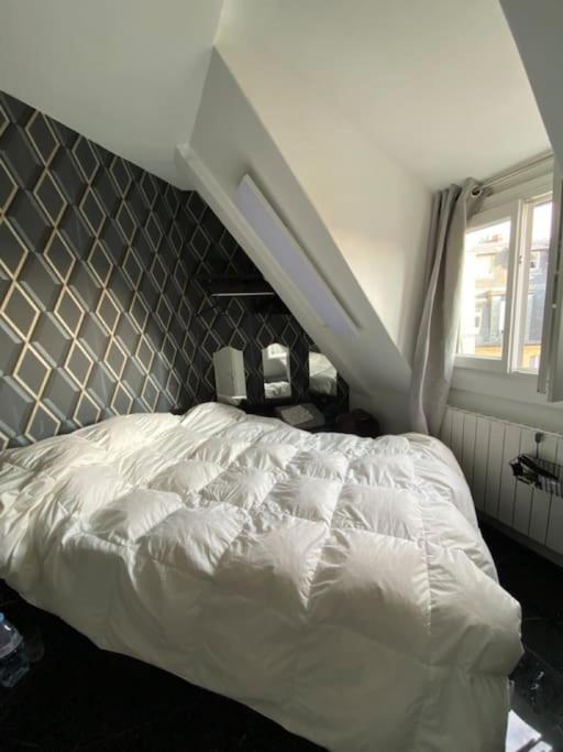 Apartment Luxe Paris-champs-elysees