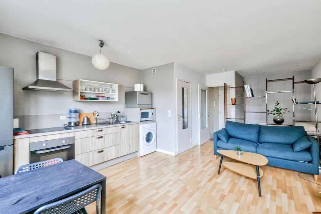 Elegant Studio A 10 Min A Pied Du Parc Montsouris Apartment