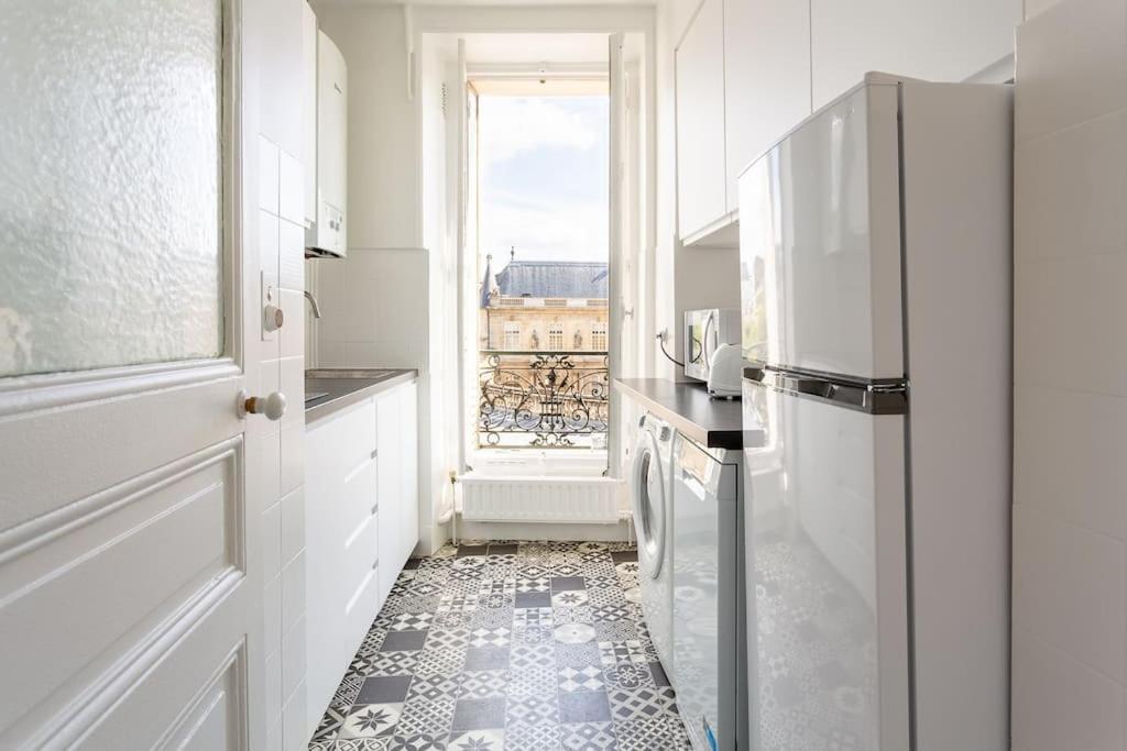Appartement Le Marais, Fantastic View On Archives Nationales *