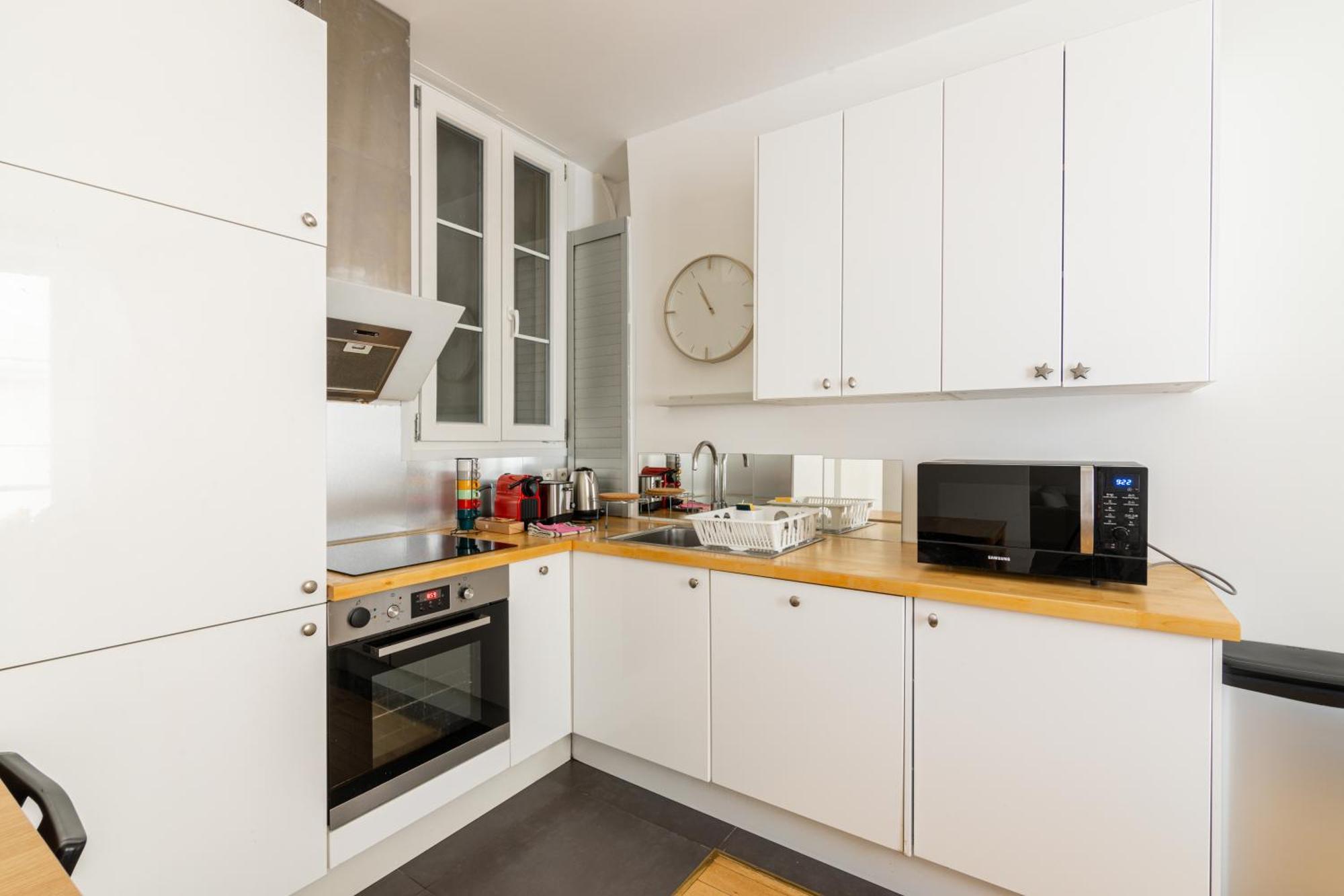 Luxurious 1 Bedroom Republique Vinaigriers Free Netflix Appartement Paris
