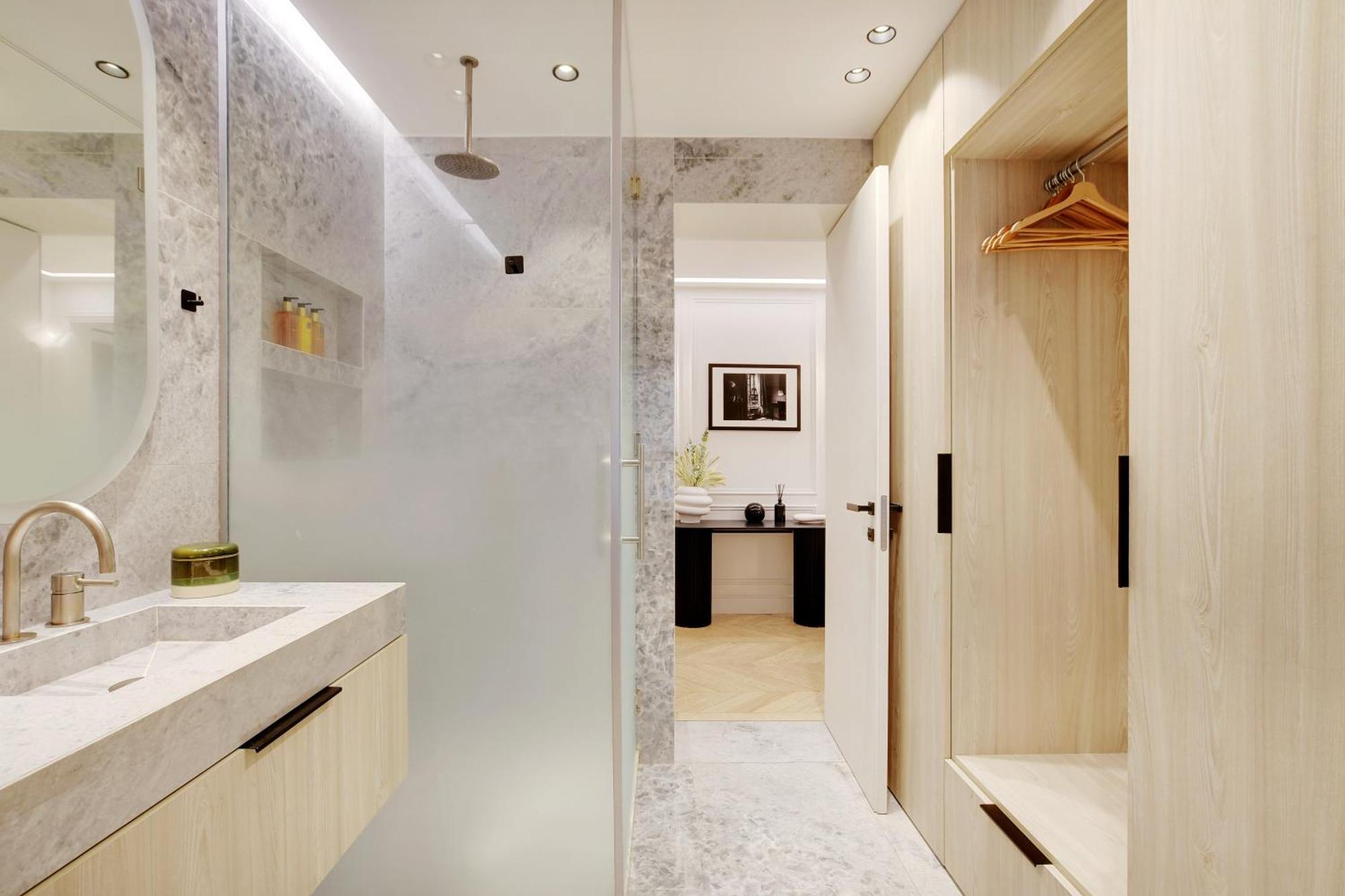 Thelander - Champs Elysees Serviced Paris