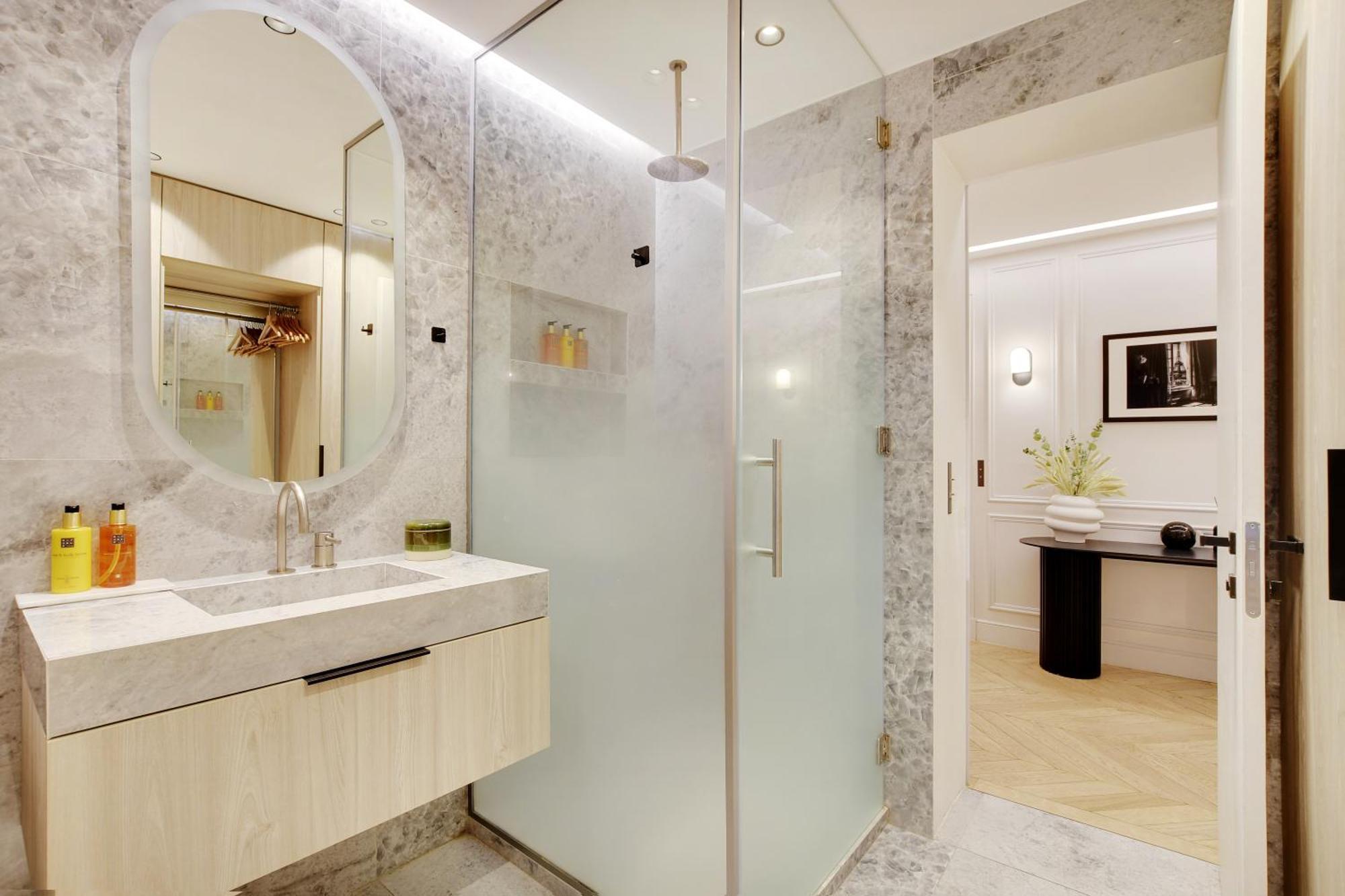 Thelander - Champs Elysees Serviced Apartamento