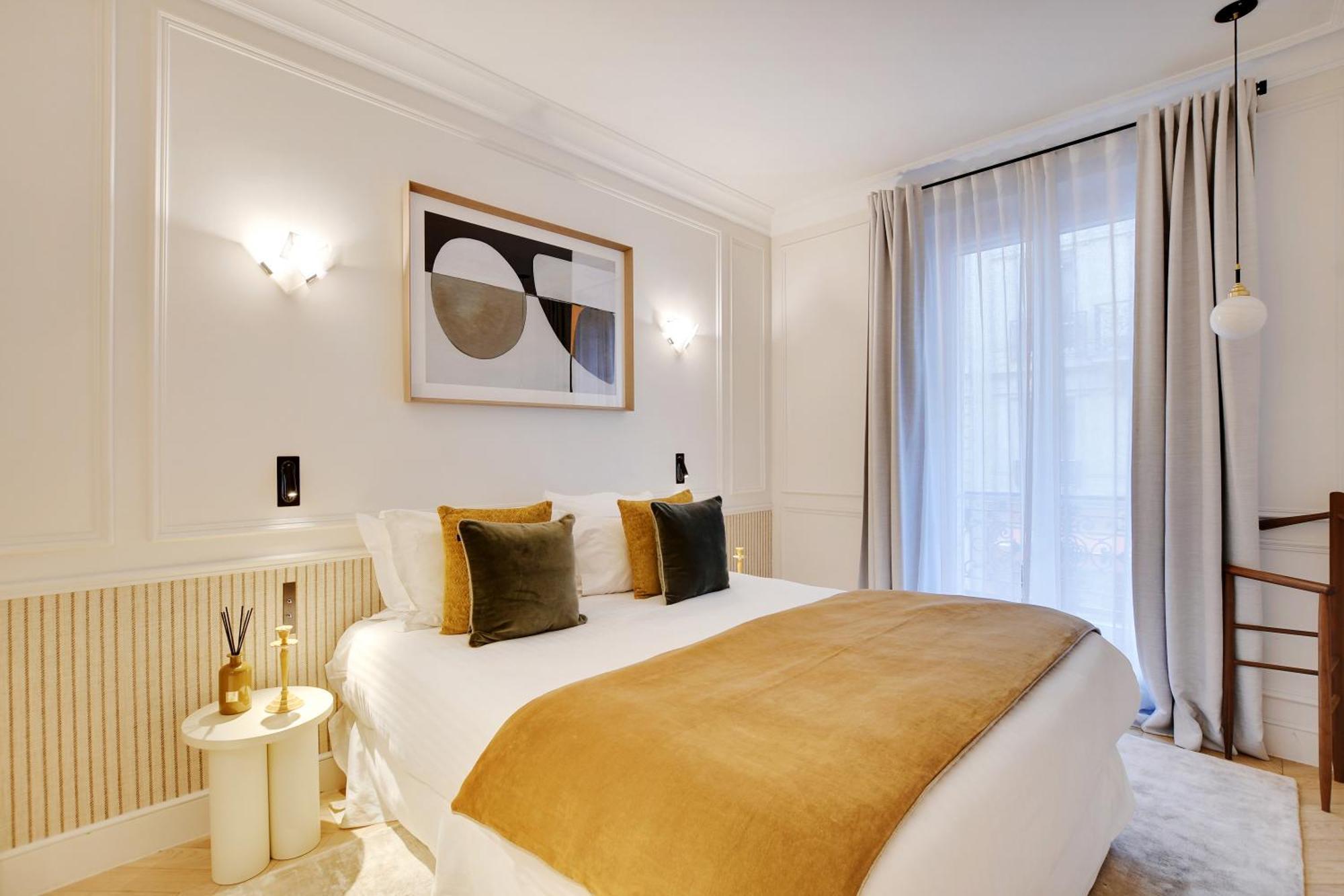 Thelander - Champs Elysees Serviced *