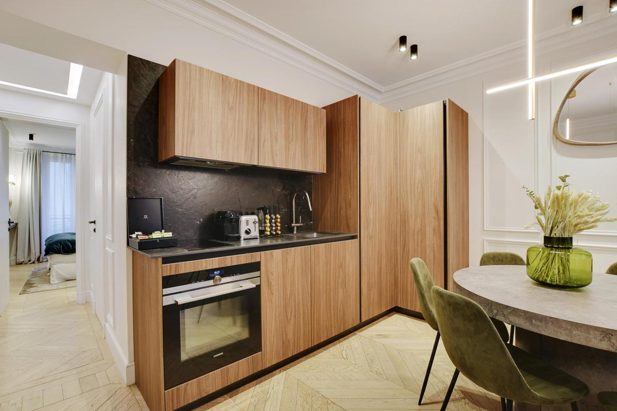 Thelander - Champs Elysees Serviced Paris