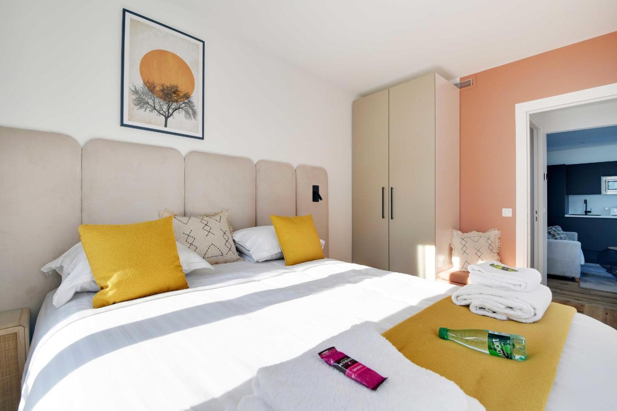 Sacre Coeur Apartment *